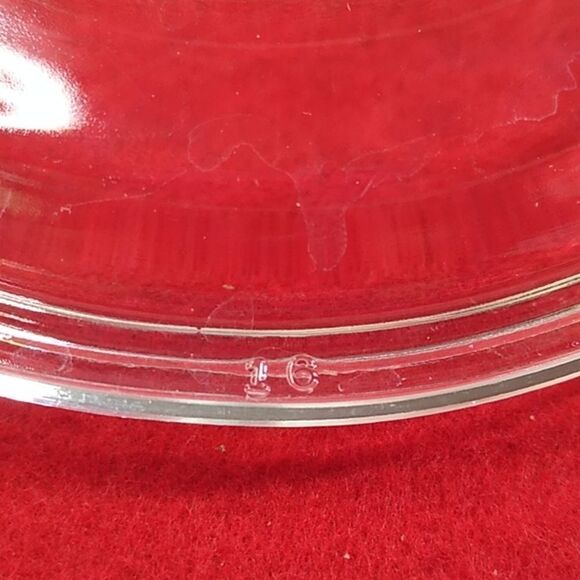 Pyrex 16 Clear Glass Cover 81C w/ Knob and one ring Cottagecore Grandmacore - Picture 3 of 5